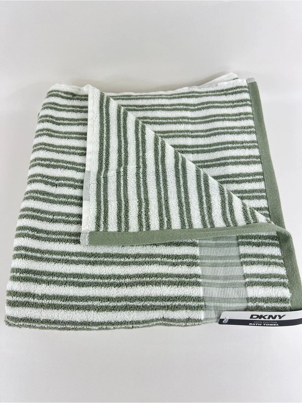 DKNY Bath Towel Set Sage Green and White Striped Soft 100% Cotton 2 Pc NEW